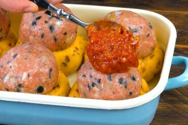 Italian Classic Reimagined: Juicy, Oven-Baked Chicken Parmesan Meatballs