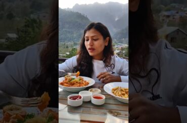 Some Italian Food At Riders Inn Cafe in Manali | #shorts #manalifood #italianfood #redsaucepasta