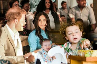 Meg, Harry & Children Spotted Dinner At Favourite Italian Restaurant Close To Their Home In Palace