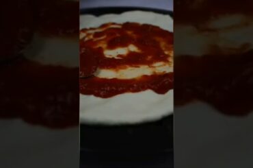Easiest Italian Pizza Recipe #shorts #cheesy #cheesepull