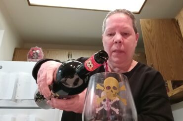 BLOOMERS AND STELLA ROSA BLACK COMBINED REVIEW!