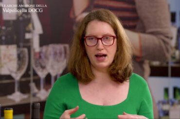 Discover the Le Arche Amarone della Valpolicella DOCG with the Wine Club tasting panel