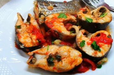 Mullet fish in tomato sauce, easy italian recipe