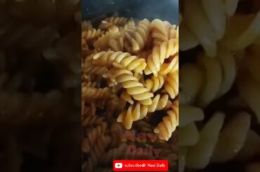 Pasta recipes | pasta kasy bnaty hain | Italian pasta | shorts video | Navi Daily