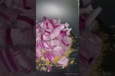 Yummy poha masala#italianfood#poharecipe#food#streetfood#recepies#yummy#punjabifood#foodlover#reels