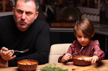 CHICKEN IN POTS. RECIPES IN THE OVEN