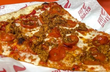 The 13 Best Pizzas Ever Seen On Diners, Drive-Ins And Dives