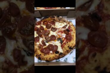 Neapolitan Pizza party from Sicilian Roast. #Italianfood #pizza #pasta #authentic #brickoven