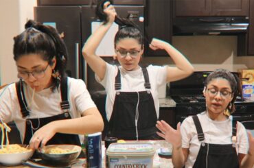 Cooking A Hello Fresh Meal | How to cook Italian Chicken Over Lemony Spaghetti