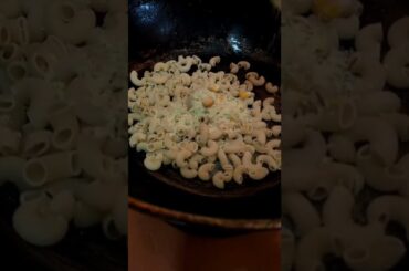 #pasta #italian #macroni #maggie #shorts ##cooking #cookingshort #streetfood #foodshorts #food