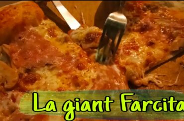FOOD REVIEW || ITALIAN PIZZA || MUKBANG || LA GIANT FARCITA
