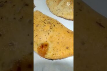 Vegas calzone#italy #shortsvideo Italian food