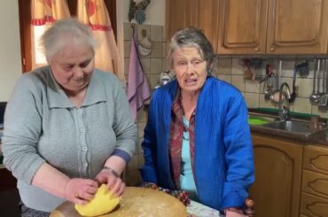 Learn to cook Italian with me: Fettuccine with Chiarina