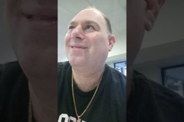 Apefather and the fam at Enzo's Italian Restaurant! Awesome Italian food AMC Apes!