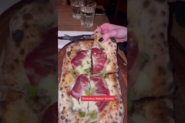 Volare is the ideal place to enjoy Italian food: antipasti, pasta and pizza #shorts #urbanjournalist