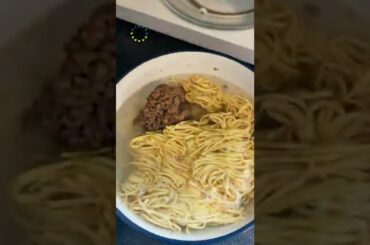 #Short Authentic microwave bolognese from Bolog region of Italy #italianfood #italy #spaghetti #pas