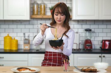 Single Woman Picks A Date Based On Their Japanese Cooking