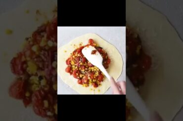 Roasted tomato pizza #shorts #viral #reels #cooking