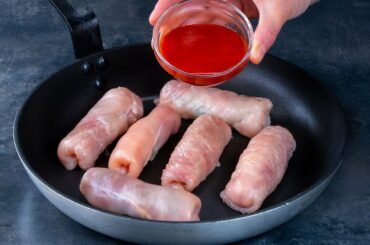 It was the first time I cooked chicken breast into the pan. Everyone liked it!