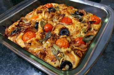 Focaccia Bread Recipe| Italian Bread Recipe | #shorts