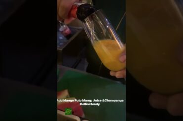 Mango Bellini!Mango Bellini Recipe!#bellini #mangorecipe #shorts #cocktail