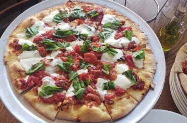 Ciao Ragazzi Restaurant & Bar in Chicago, IL