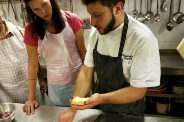 Italian Cooking Class 2016 - Preparing the Bruschetta