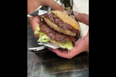 Learn how to make gourmet food in one go #globalfood #streetfood #fyp #nycrestaurants