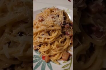 carbonara | italian carbonara #italianfood #pasta #shorts