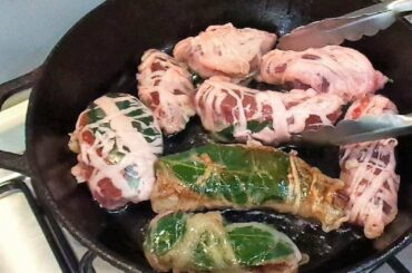 Pork liver recipe Italian, pork liver with bay leaf in the net