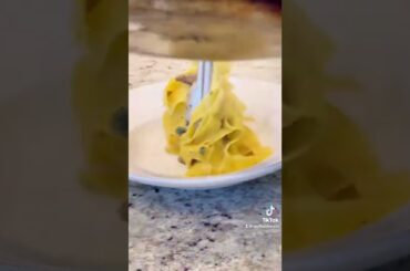 Parpadelle con funghi #italianfood #italian #italiano #pasta #pastarecipe #brooklyn