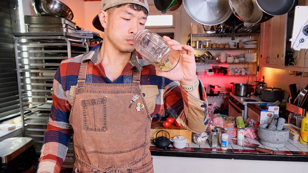 Cooking Hong Kong Borscht in an instapot (Also Spaghetti and Lionshead Meatballs) Cooking Hong Kong Borscht in an instapot (Also Spaghetti and Lionshead Meatballs)