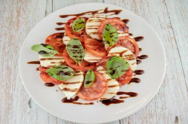 How to make Caprese Salad