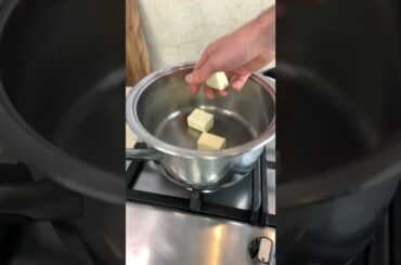 BOLOGNESE LASAGNE recipe on bellow  #lasagne #pasta #italian #italianfood #italianfood