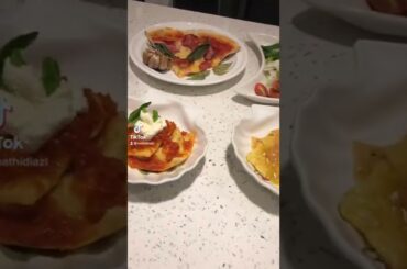 Mi almuerzo pizza y pasta #italianfood #comida #comidaitaliana #lunch #foodie #food #dinner