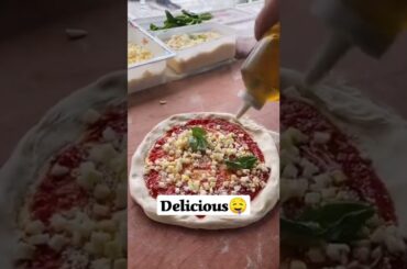 a simple margherita to make. #margherita #pizza #shorts #short #cooking #italiancooking