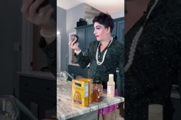 Aunt Carol faints on live TV #italianfood #cringe