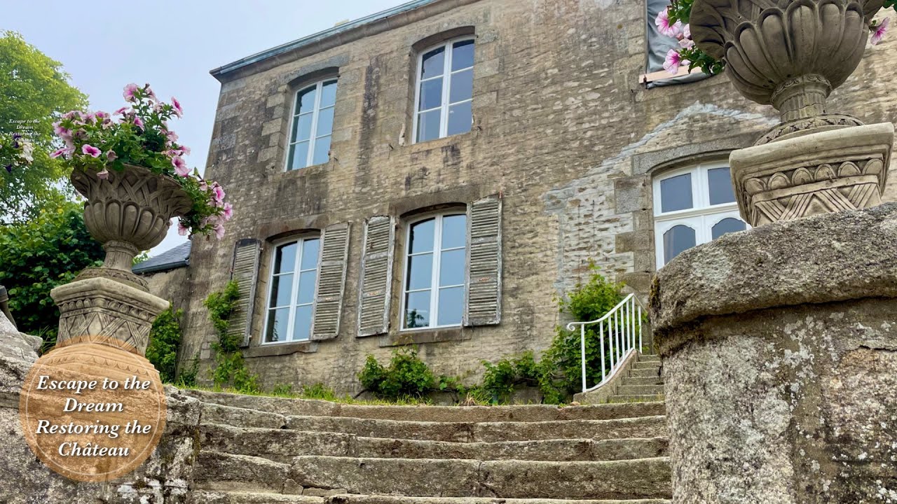 SAVING the Original Chateau STAIRCASE. Ep 58 SAVING the Original Chateau STAIRCASE. Ep 58
