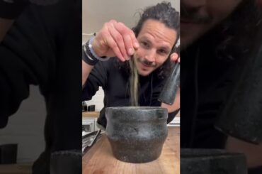 Super Cheesy & Delicious Pasta *CACIO E PEPE* #shorts