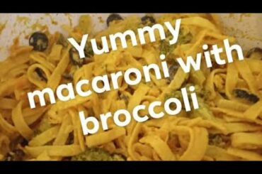 Cooking pasta with broccoli