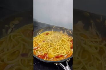 LINGUINE WITH TUNA AND CHERRY TOMATOES #shorts #asmr