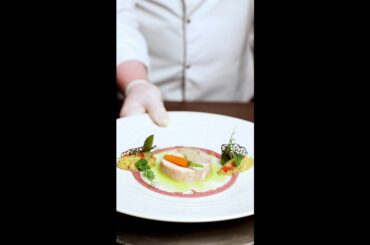 Fine Dining - Gloria Serenity Resort