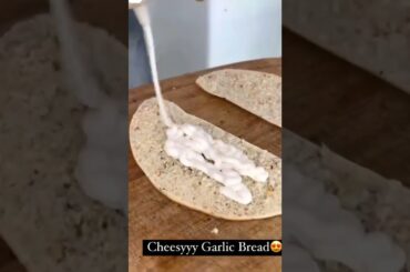 #dominospizza #pizza #garlic #bread #shortvideo #viralvideo #trending #food