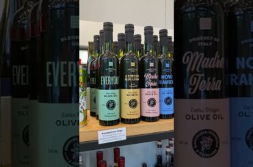 Portland, Oregon: Cooperativa Italian Market and Cafe in the Pearl District, olive oil zeytin yaglar