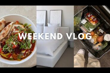 WEEKEND VLOG | unboxing new paintings & boucle chairs + hosting an italian themed dinner etc!