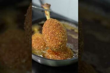 FRIED CHICKEN LEGS #shorts #asmr