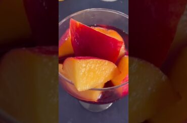 A DELICIOUS SUMMER DRINK - PEACHES IN WINE #italianfood #shorts