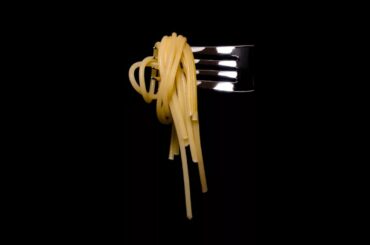 Italian advice: pasta is cooked when the water turns cloudy #shorts