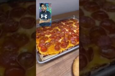 I bet you’re craving #pizza now! #food #recipe #dip #lifehack #viral #cook Cred: ilovepizzaanonymous