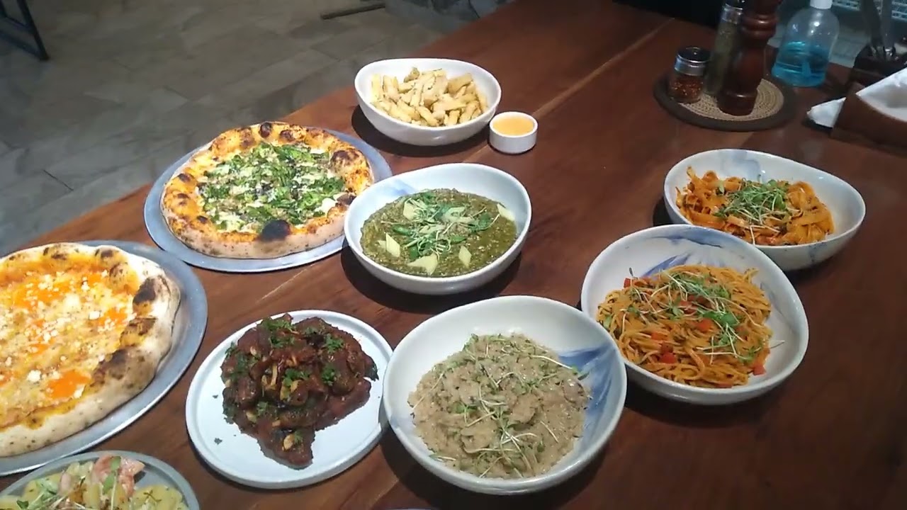 Italian Food! Italy ! food ! street food! pizza! pasta! Ristto! Soup! wood fired pizza! Neapolitan Italian Food! Italy ! food ! street food! pizza! pasta! Ristto! Soup! wood fired pizza! Neapolitan